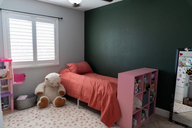 6904 Melody Ct, Hughson, CA 95326