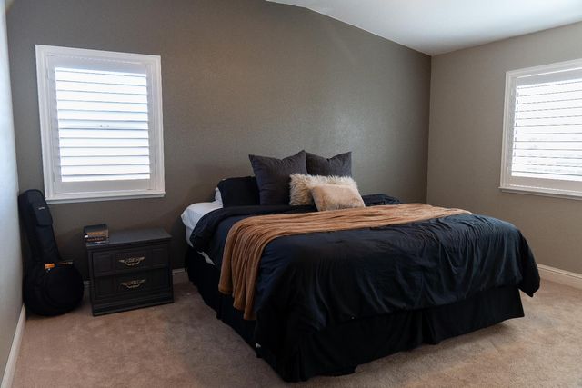 6904 Melody Ct, Hughson, CA 95326