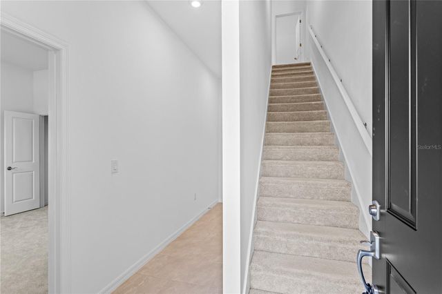 9616 MONTAGUE STREET, Westchase, FL 33626