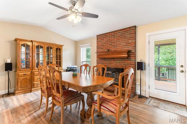 1308 Cave Springs Estate Drive, St Peters, MO 63376