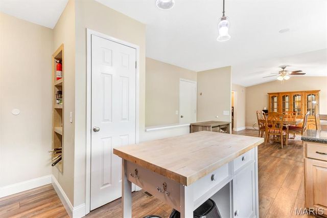 1308 Cave Springs Estate Drive, St Peters, MO 63376
