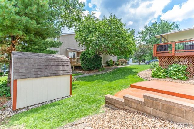 1308 Cave Springs Estate Drive, St Peters, MO 63376