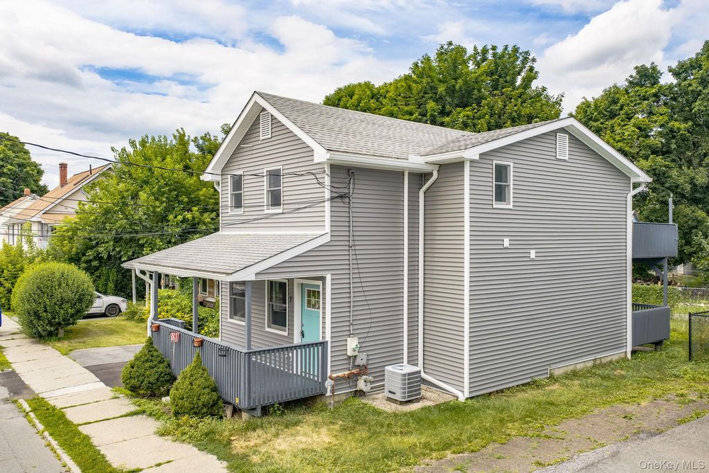 7 Rowan Street, Middletown, NY 10940