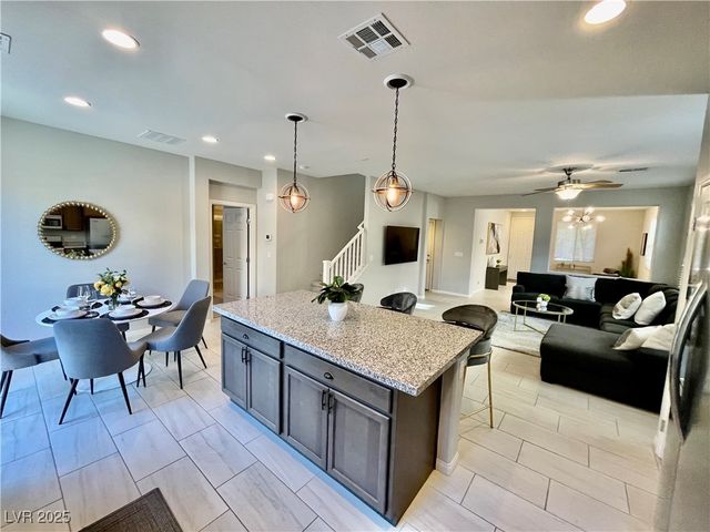 173 Elexese Court, Las Vegas, NV 89183