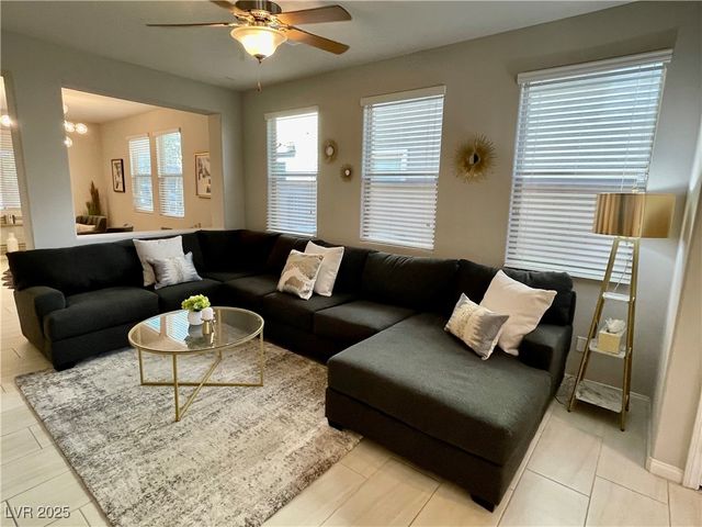 173 Elexese Court, Las Vegas, NV 89183