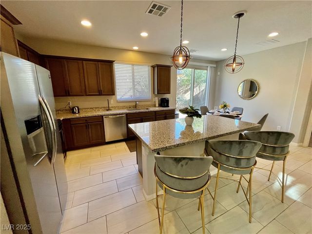 173 Elexese Court, Las Vegas, NV 89183