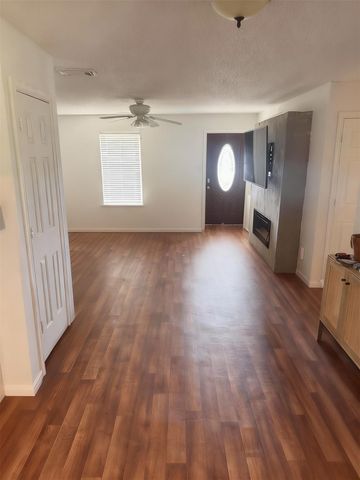 6325 Kamas Lane, Needville, TX 77461