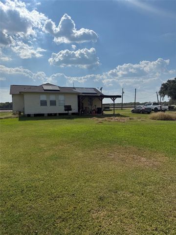 6325 Kamas Lane, Needville, TX 77461
