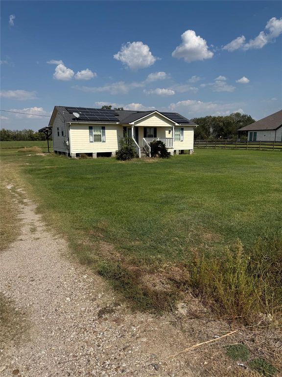 6325 Kamas Lane, Needville, TX 77461