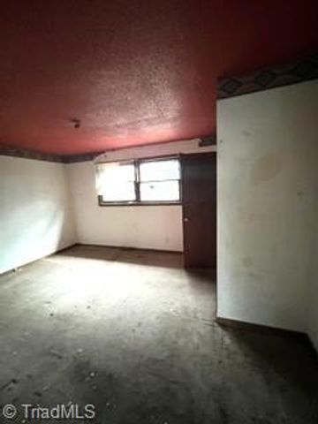 2804 Buchanan Road, Greensboro, NC 27405