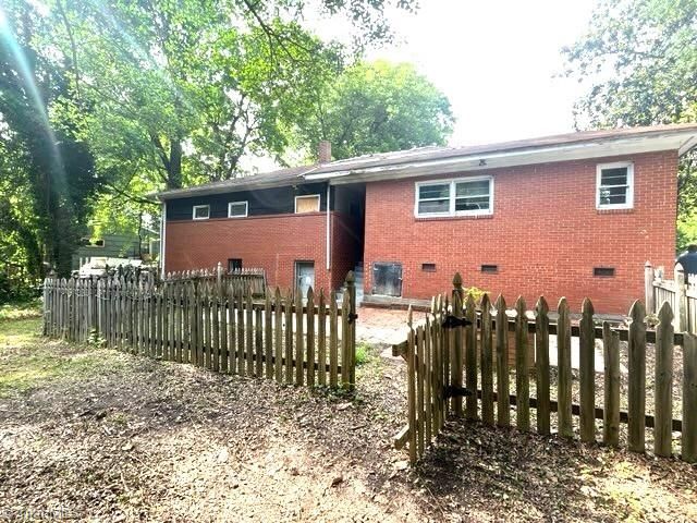 2804 Buchanan Road, Greensboro, NC 27405