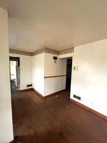 2804 Buchanan Road, Greensboro, NC 27405