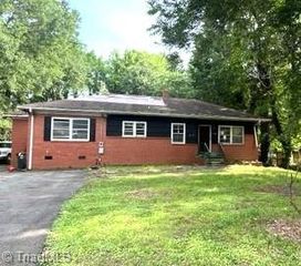 2804 Buchanan Road, Greensboro, NC 27405