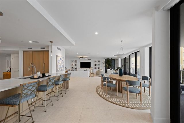 2770 S Ocean Boulevard 203n, Palm Beach, FL 33480