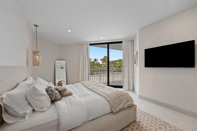 2770 S Ocean Boulevard 203n, Palm Beach, FL 33480