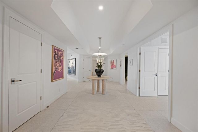 2770 S Ocean Boulevard 203n, Palm Beach, FL 33480