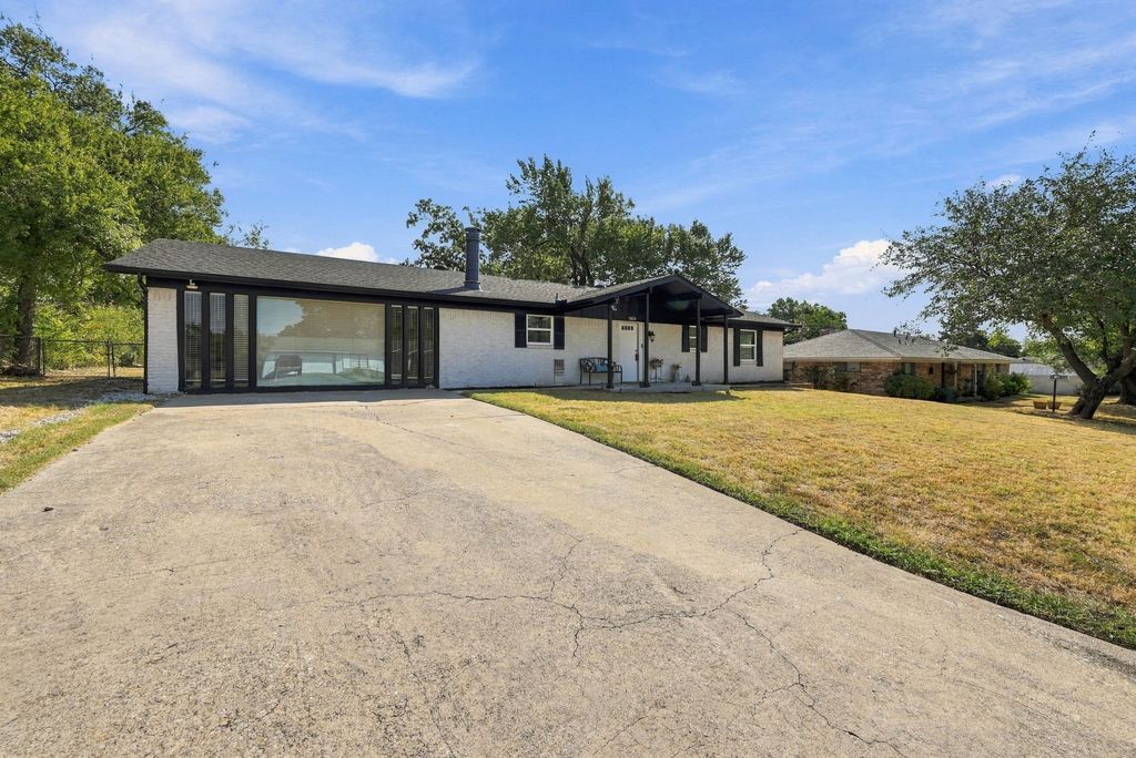 1404 Hillside Drive, Midlothian, TX 76065 — photo 2