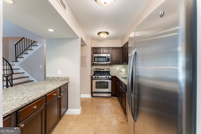 6980 Roswell Road D6, Atlanta, GA 30328
