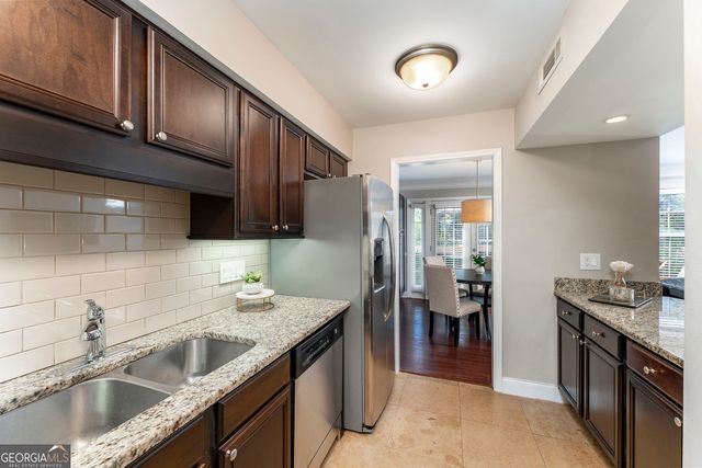 6980 Roswell Road D6, Atlanta, GA 30328