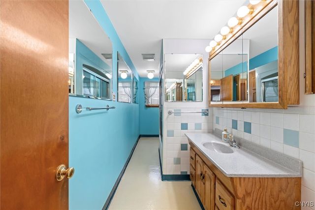 127 Savaria Drive, Geddes, NY 13209