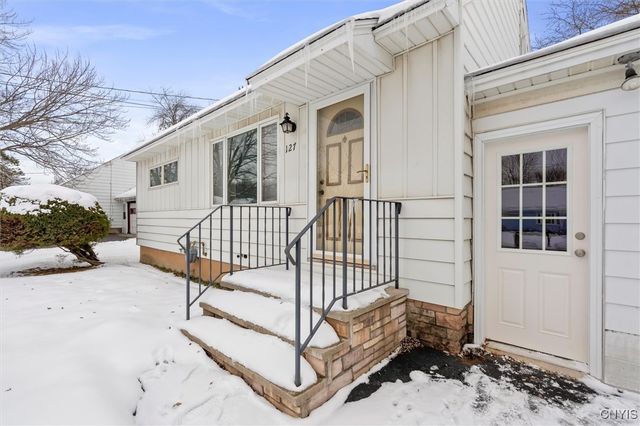 127 Savaria Drive, Geddes, NY 13209