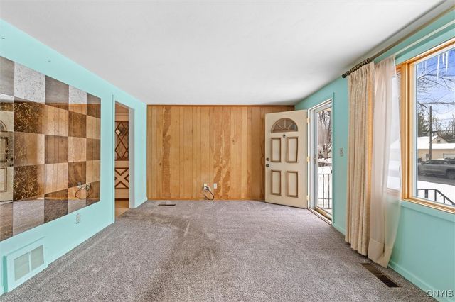 127 Savaria Drive, Geddes, NY 13209