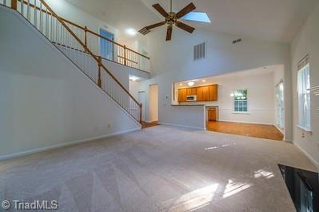 5536 Reynolda Road, Winston-salem, NC 27106