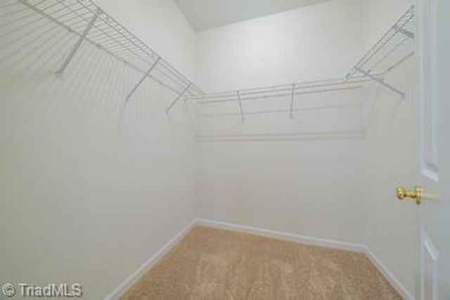 5536 Reynolda Road, Winston-salem, NC 27106