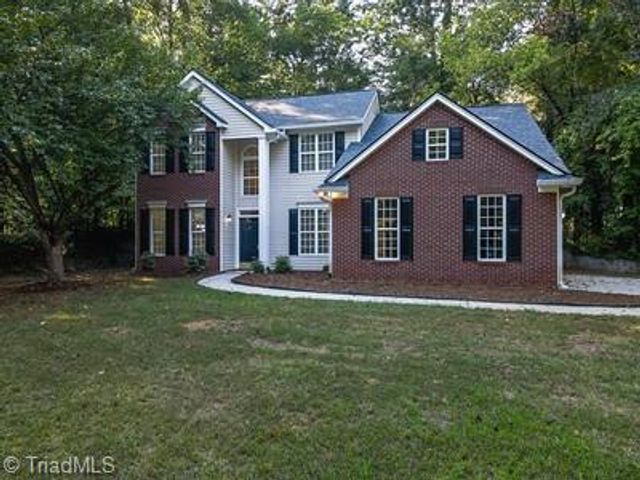 5536 Reynolda Road, Winston-salem, NC 27106