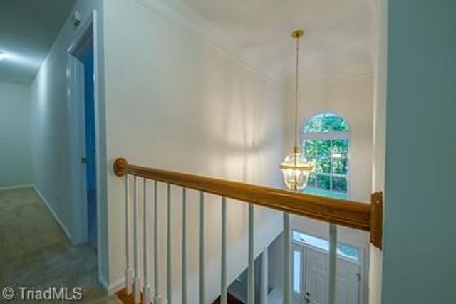 5536 Reynolda Road, Winston-salem, NC 27106
