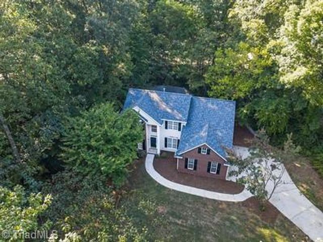 5536 Reynolda Road, Winston-salem, NC 27106
