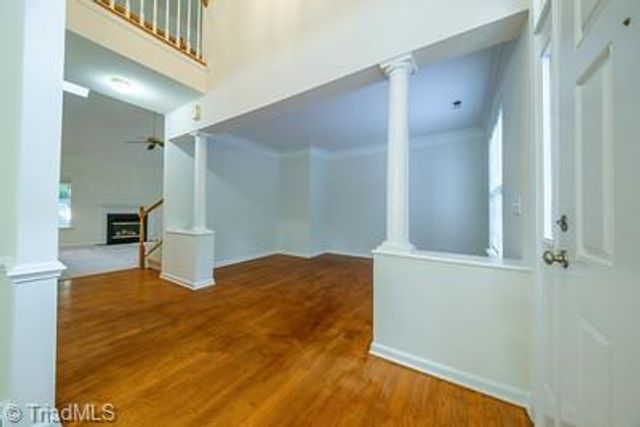 5536 Reynolda Road, Winston-salem, NC 27106