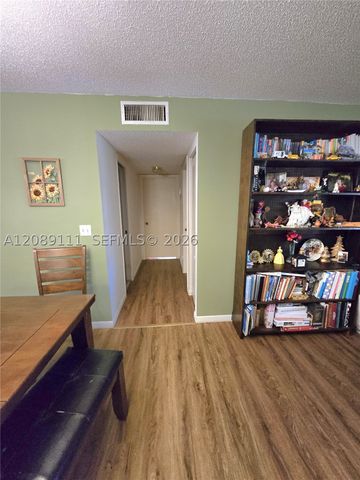 5162 Lakefront Blvd D, Delray Beach, FL 33484