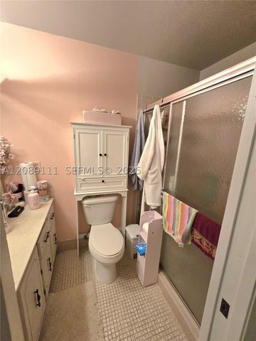5162 Lakefront Blvd D, Delray Beach, FL 33484
