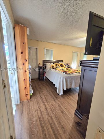 5162 Lakefront Blvd D, Delray Beach, FL 33484
