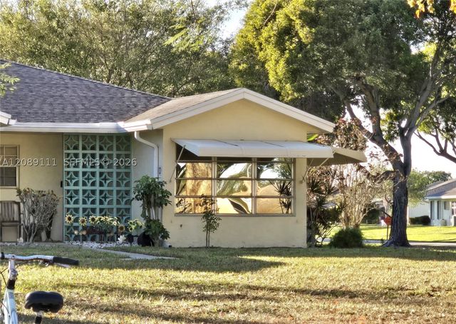 5162 Lakefront Blvd D, Delray Beach, FL 33484