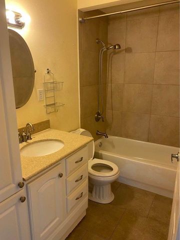 6406 Schiller Street, Houston, TX 77055