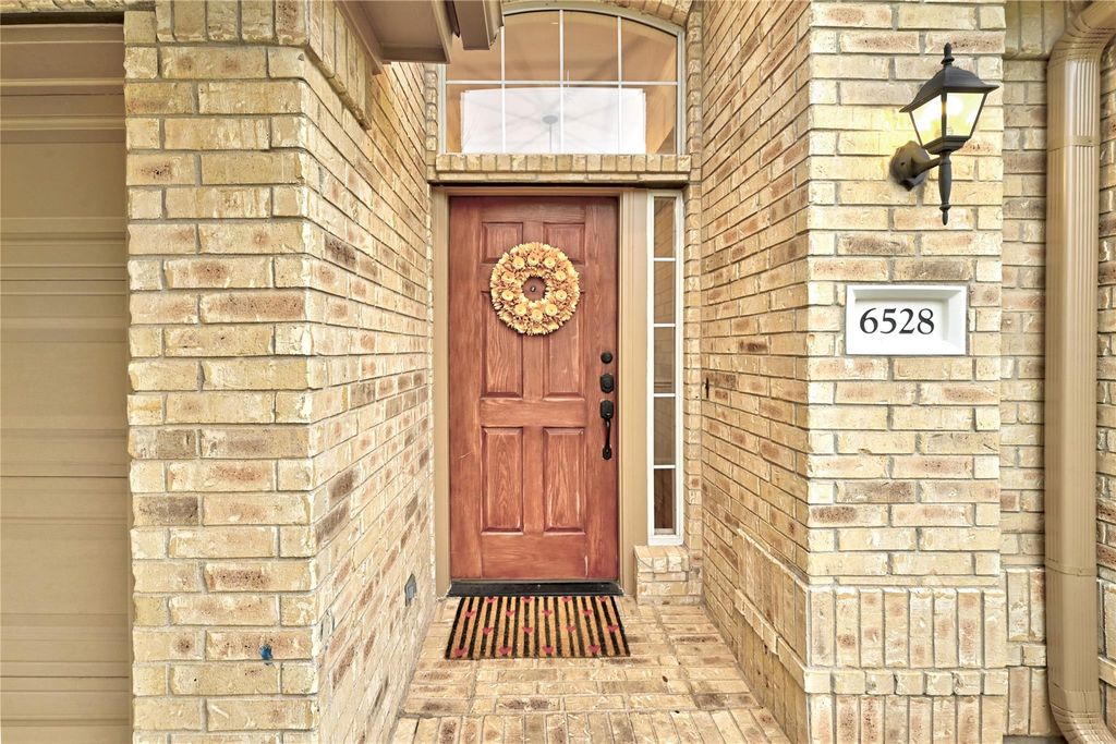 6528 Taylorcrest DR, Austin, TX 78749