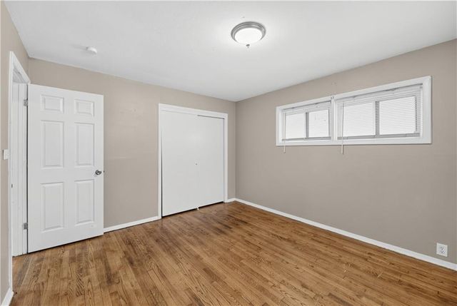7310 Ruskin Way, Kansas City, MO 64134