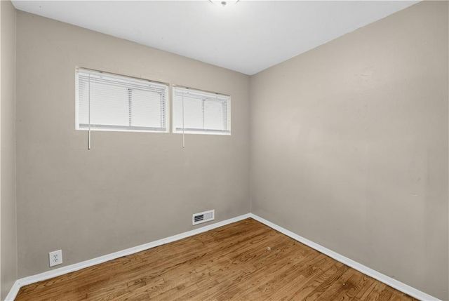 7310 Ruskin Way, Kansas City, MO 64134