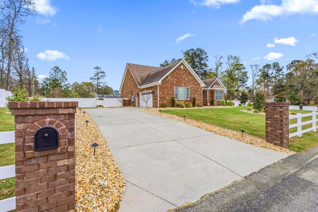 1021 Gravelley Gulley Circle, Conway, SC 29526