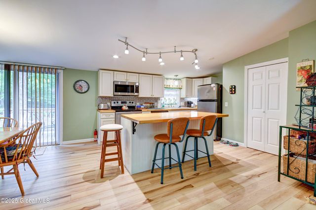 122 Hemlock Terrace, Northville, NY 12134