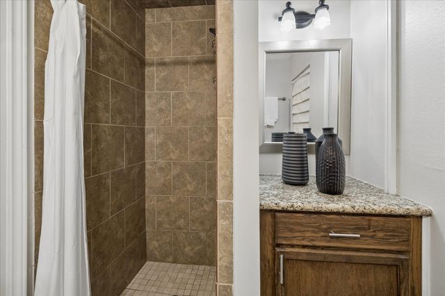 8923 Blankenship Drive, Houston, TX 77080