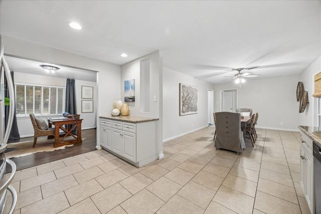8923 Blankenship Drive, Houston, TX 77080