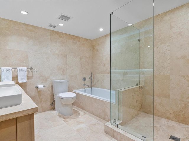 102 24th St 1119, Miami Beach, FL 33139