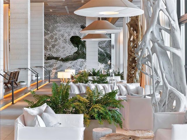 102 24th St 1119, Miami Beach, FL 33139