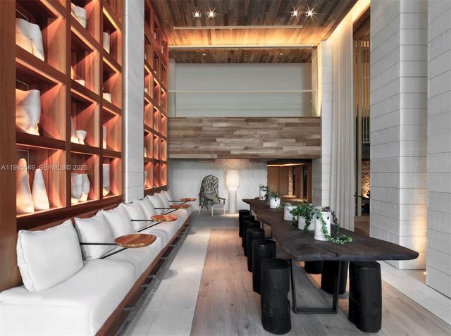 102 24th St 1119, Miami Beach, FL 33139