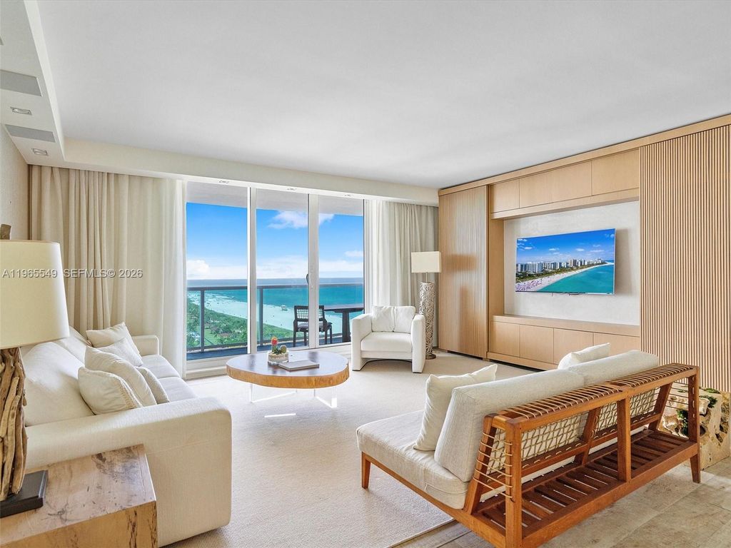 102 24th St 1119, Miami Beach, FL 33139