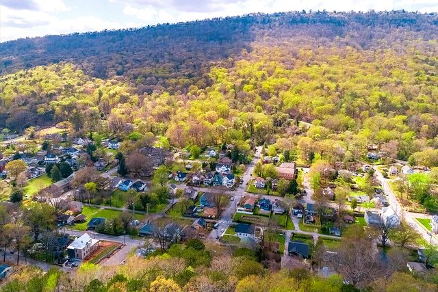 4216 Seneca, Chattanooga, TN 37409