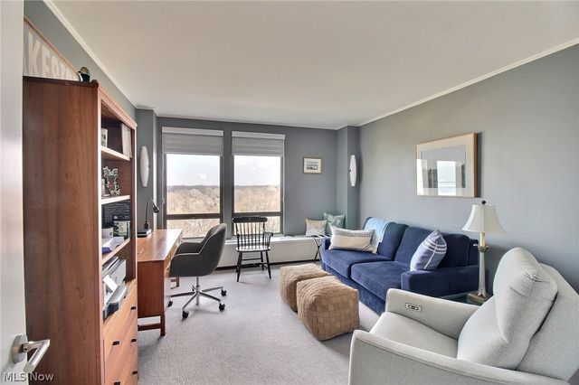 1 Bratenahl Place 1009, Bratenahl, OH 44108